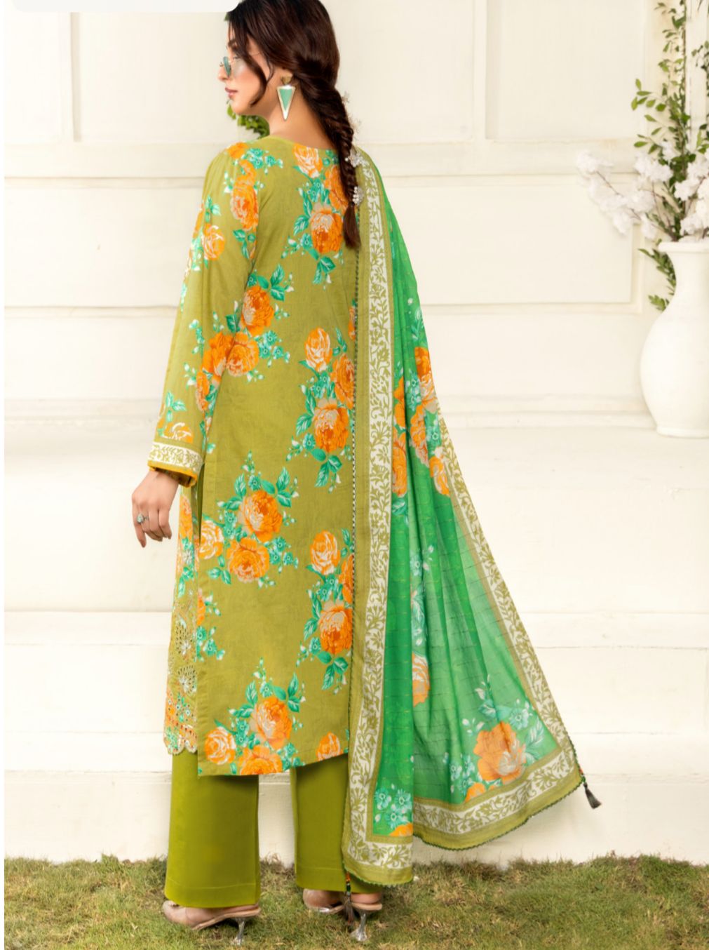 Grace Seamless  Dress for Women – Elegant & Timeless Style